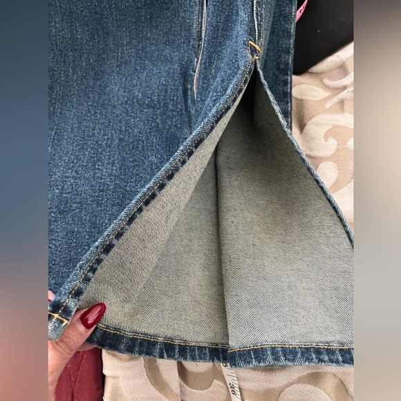 EB DEMIM Split Hem Jegging size 6/8/Medium with side zipper NWT Tommy wash - Picture 11 of 14